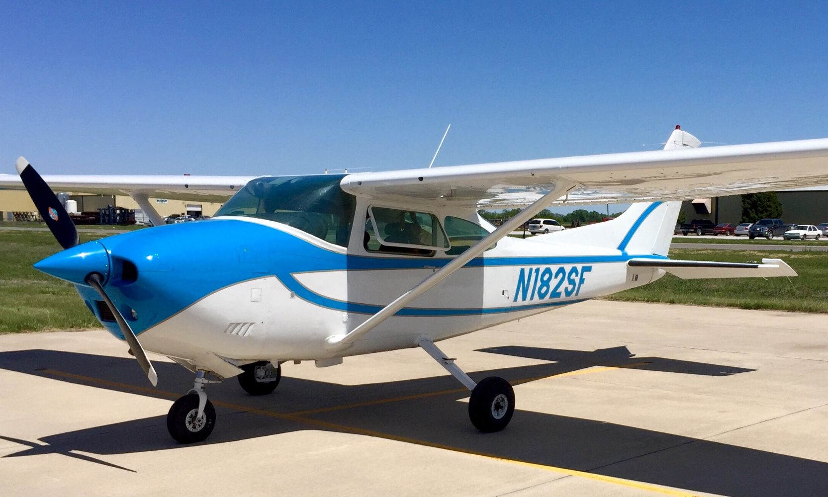 Cessna 182 - Light Aircraft Cockpit - Shoot Aviation Ltd - UK | Shoot ...